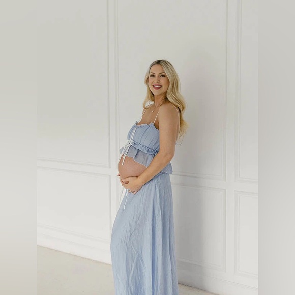 Maternity two piece skirt set - Picture 2 of 3